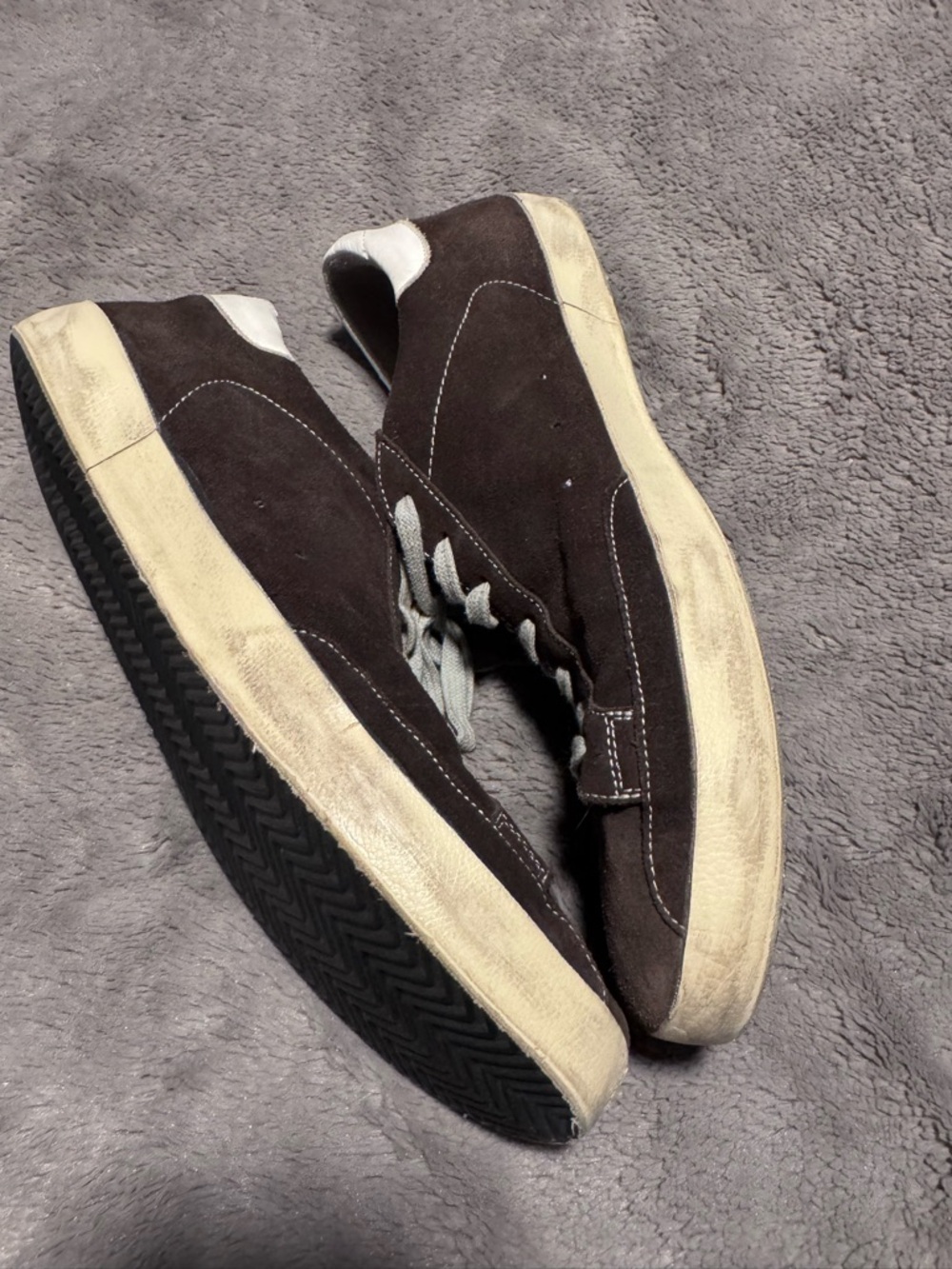 Golden Goose Superstar Sneakers - Picture 3 of 8